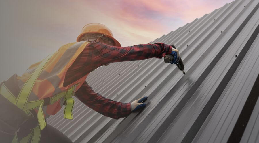 Professional gutter cleaning in Dryden, WA